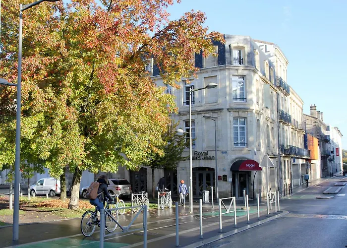 Western Gare Saint-jean 4*